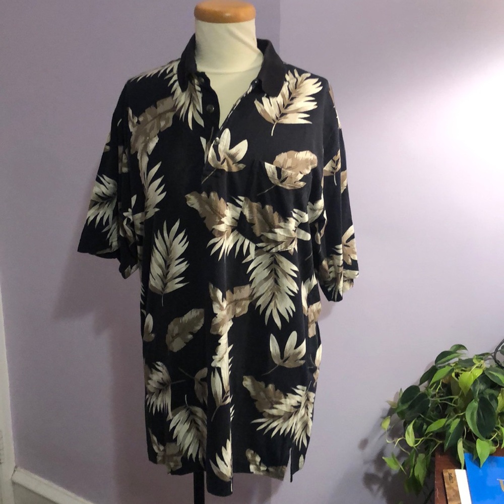 VTG Leaf pattern brown and black polo